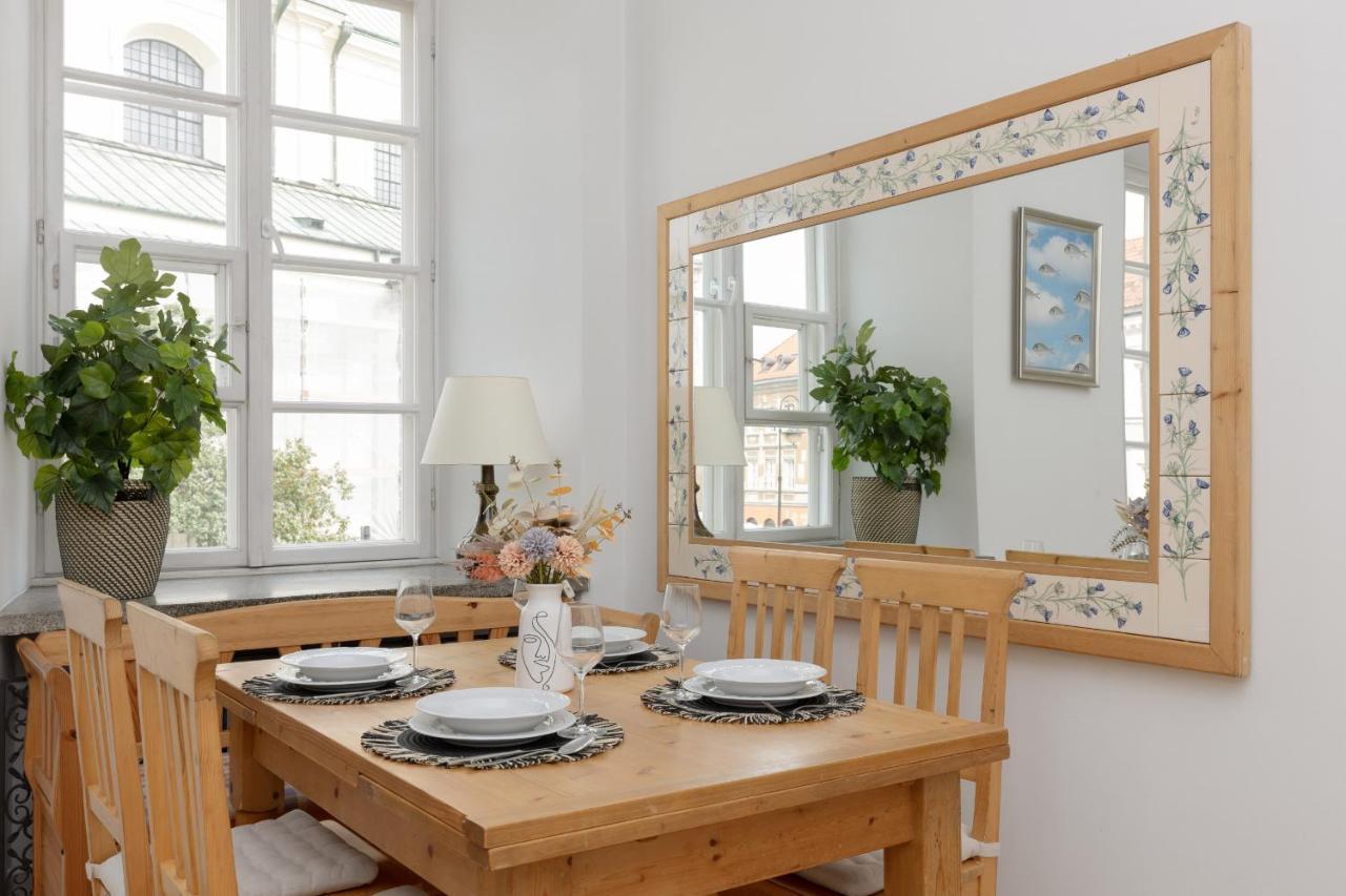 Family Apartment Freta Warsaw Old Town By Noclegi Renters Dış mekan fotoğraf